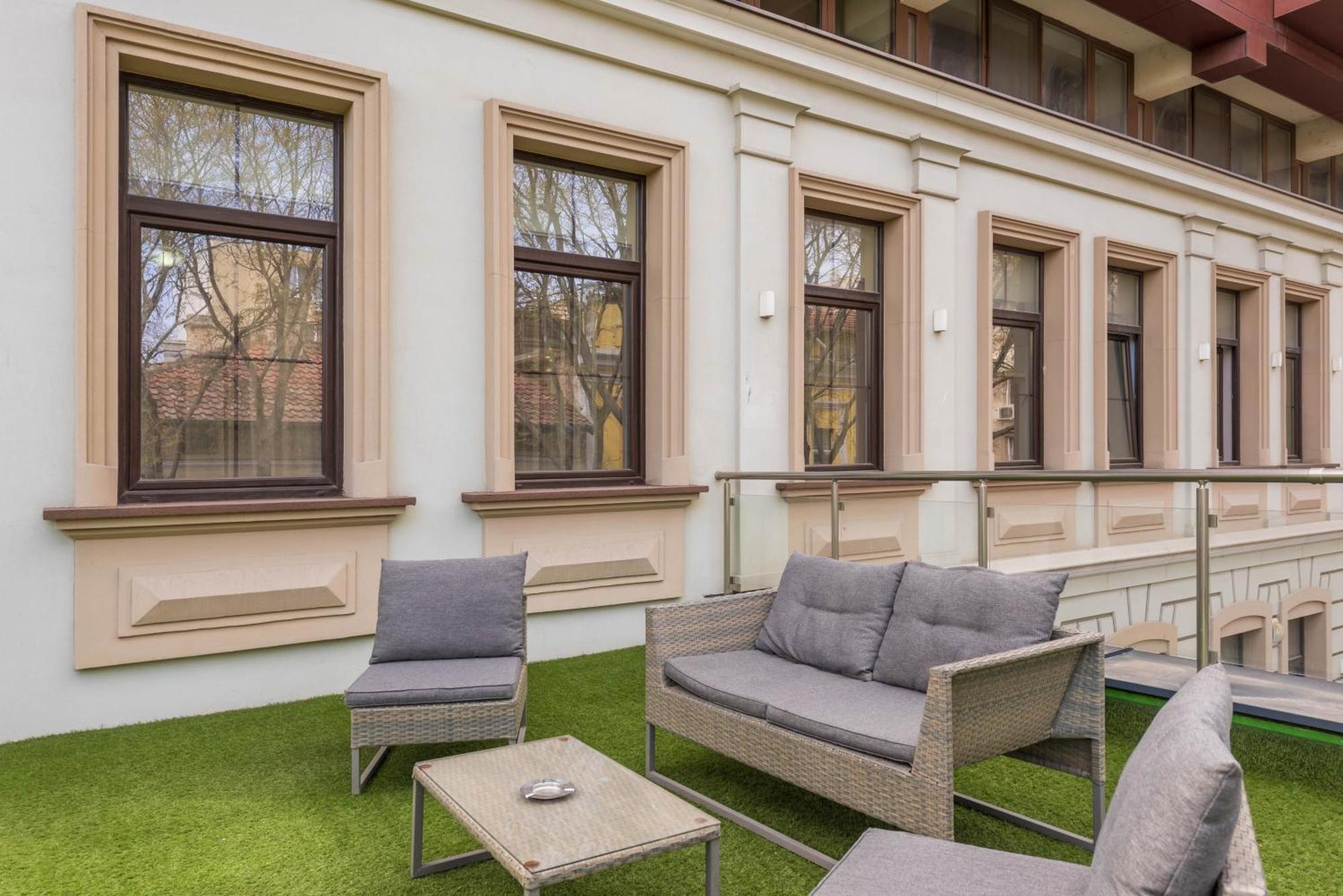 Two Bedroom Cathedral View Apartment Варна Экстерьер фото